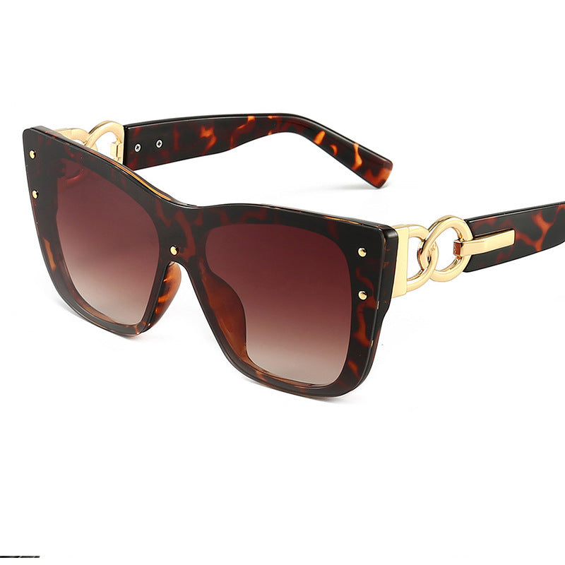 Chic Style Box Sunglasses