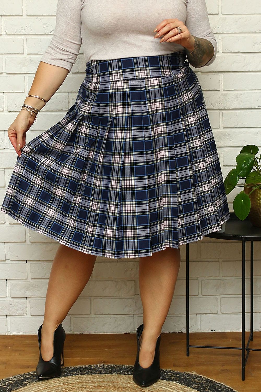 Club Plaid Skirt