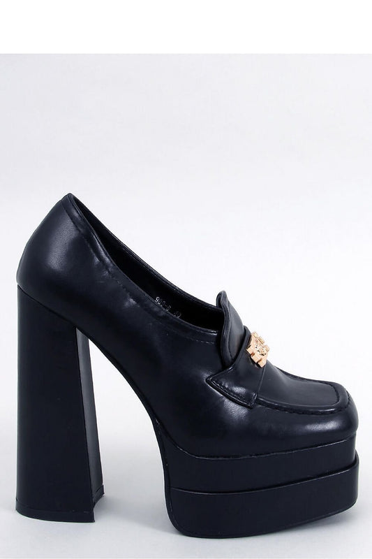 Black Moccasin Pumps By Inello