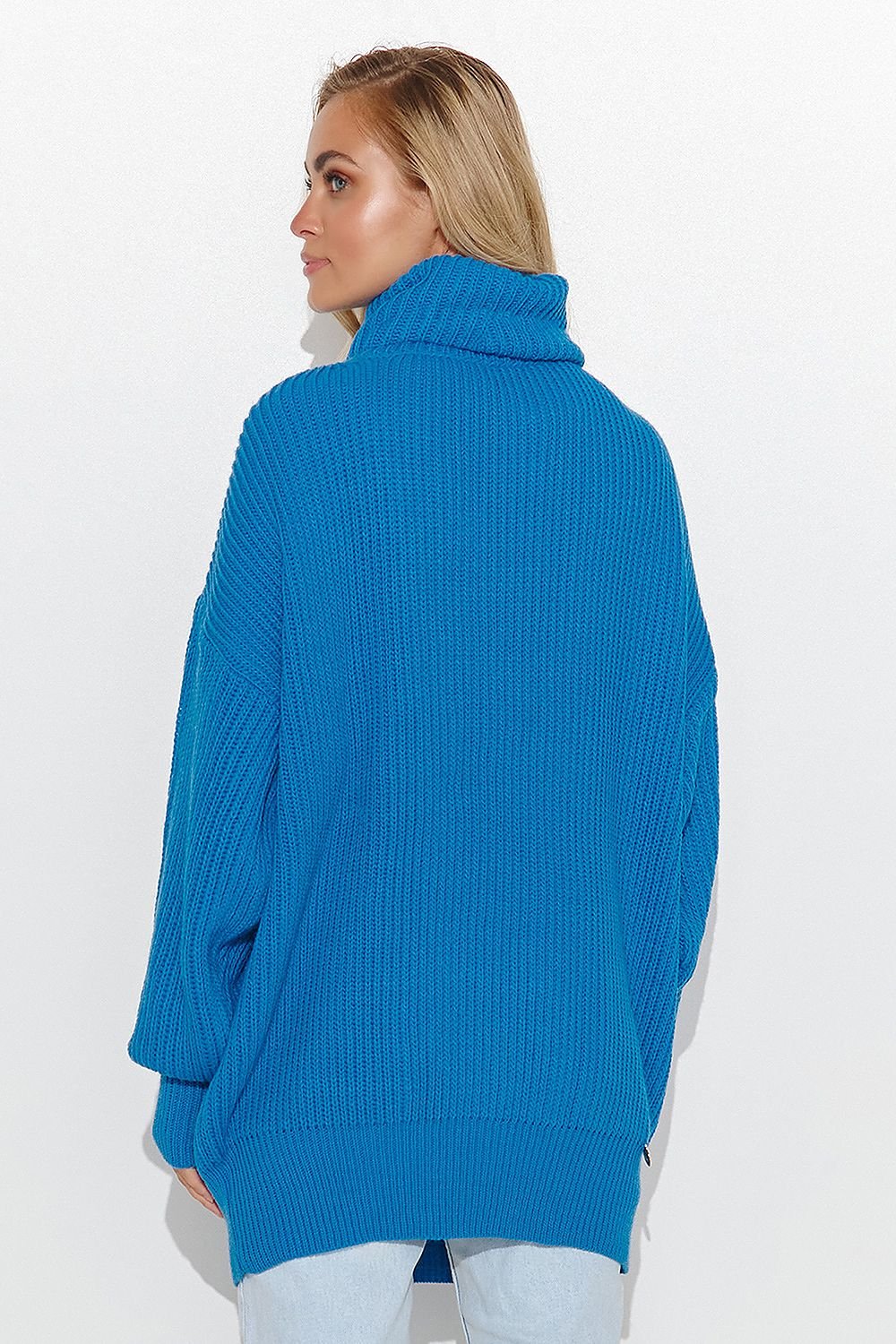 Turtleneck model 185216 Makadamia