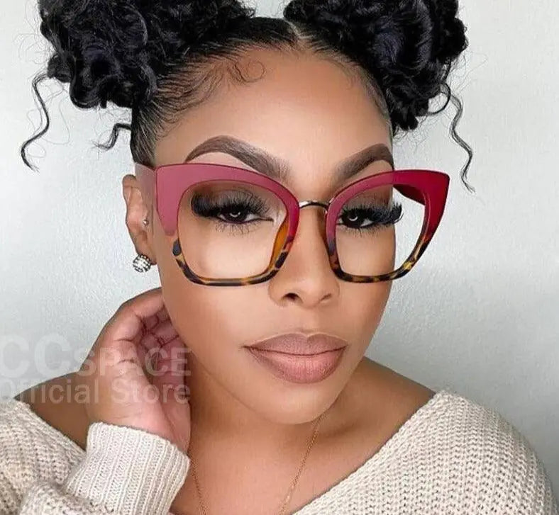 Nevaeh Round Pointed Eyeglasses