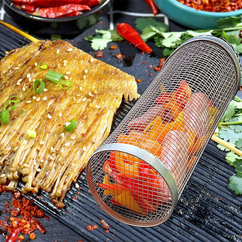 Rolling Metal Barbecue Grilling Basket.